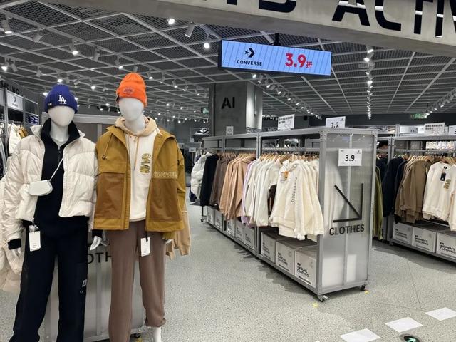 ▲男女鞋服