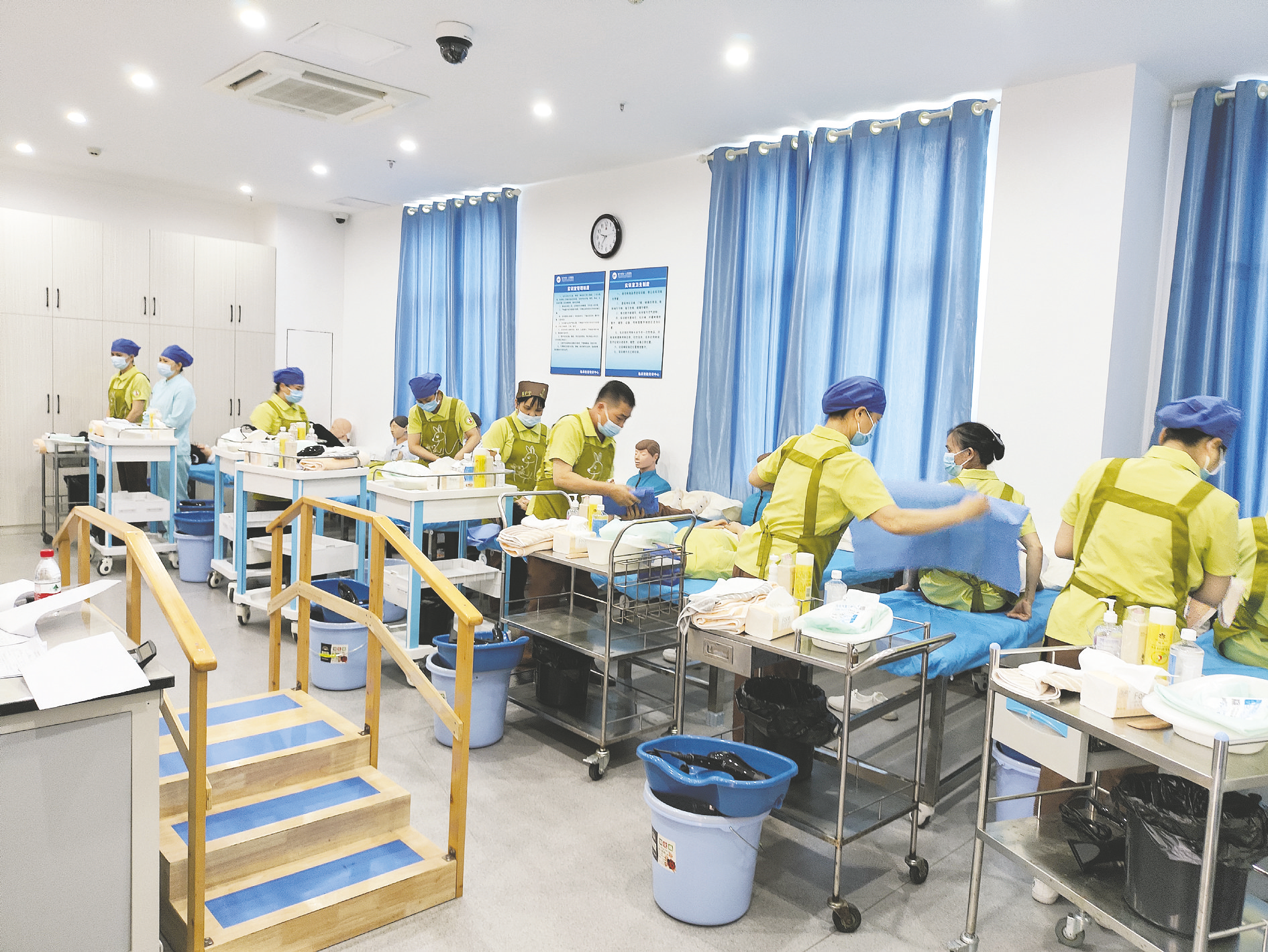 关于清华长庚医院检查陪护加挂号出入院手续一站式办理，简单高效的信息