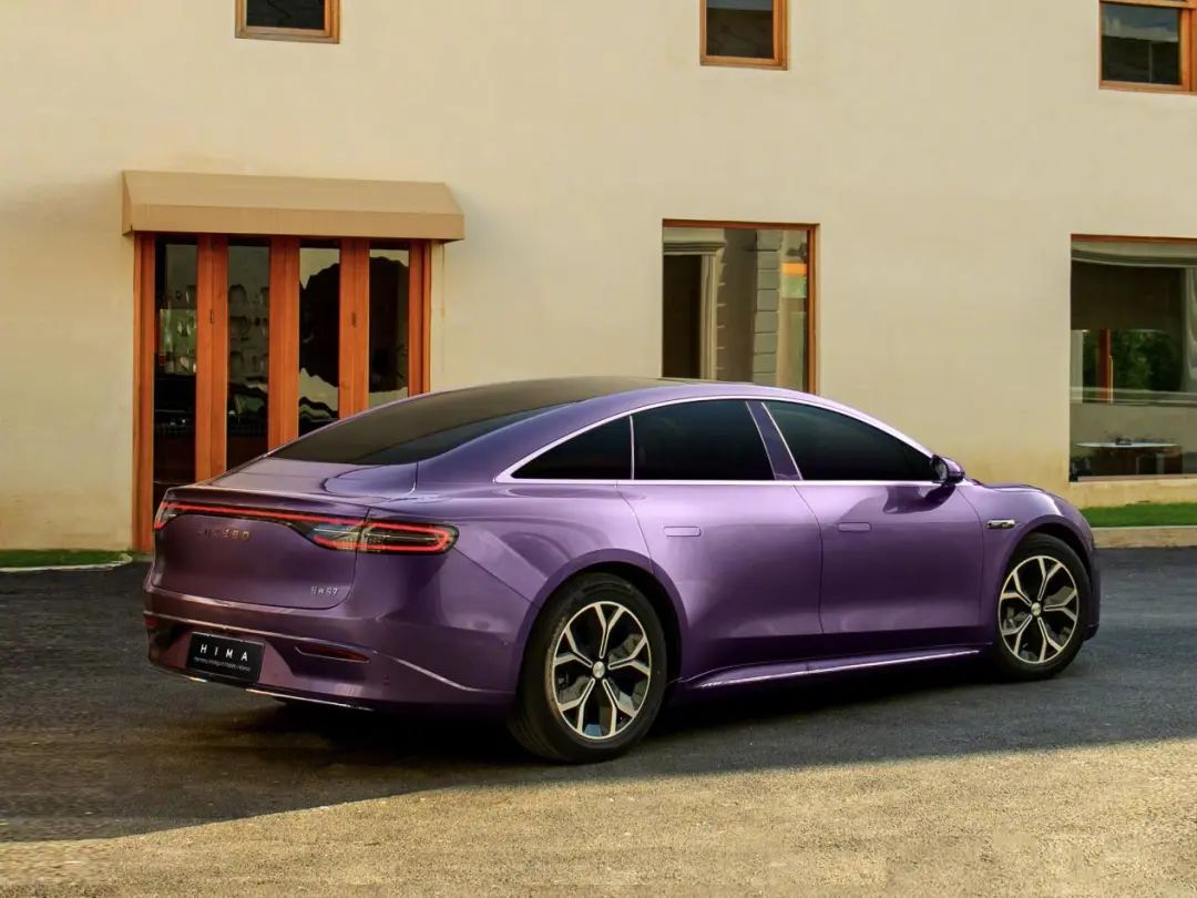 公认的国货之光，颜值爆表，实力拉满，最低不到20万，太香了！