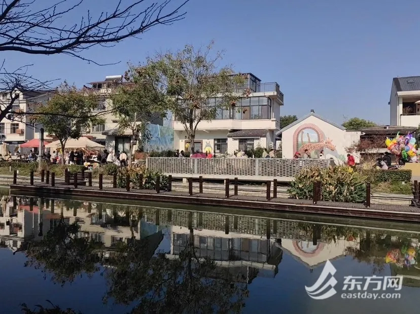 徐泾河北岸水街