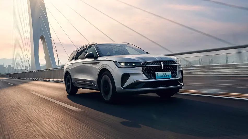 轴距近2米9，豪华大5座，暴降21.38万，跳楼价!