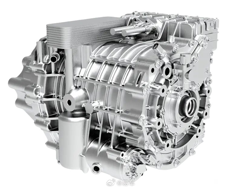 红旗高集成高扭矩密度电驱试制下线 可增加混动<em>油箱</em><em>容积</em>约7L