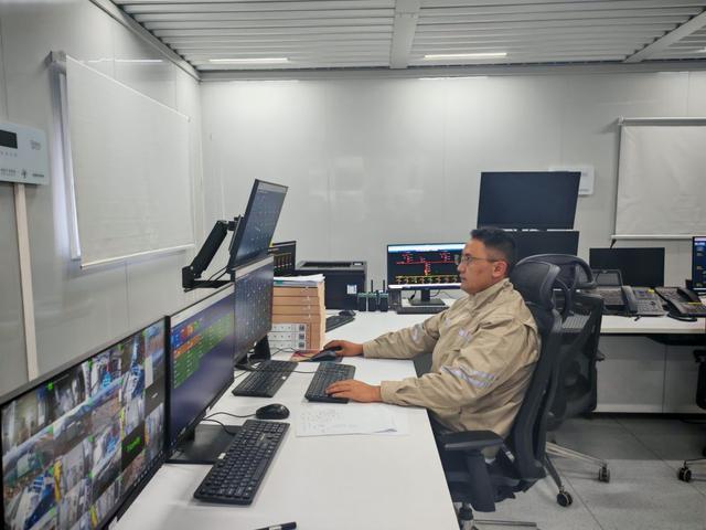 新华鲜报丨中长期资金入市！中国资本市场迎来重磅方案