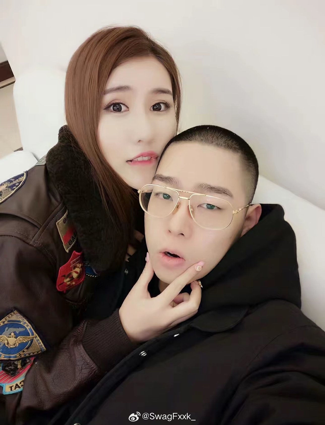太幸福了 弹壳老婆晒出和弹壳的8年记录!从青涩到为人父母!|为人父母_新浪新闻