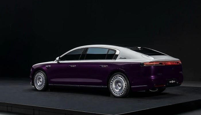 图片来源：鸿蒙智行