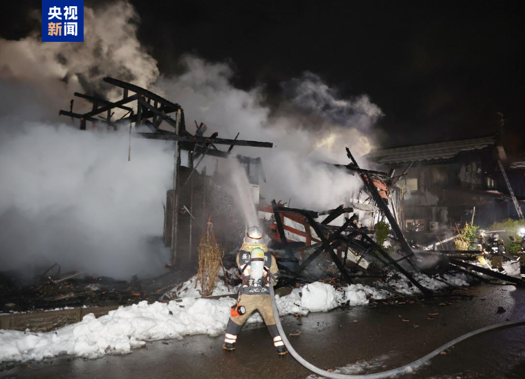 日本多地住宅起火 已致数人死亡|日本|起火|火灾_新浪新闻