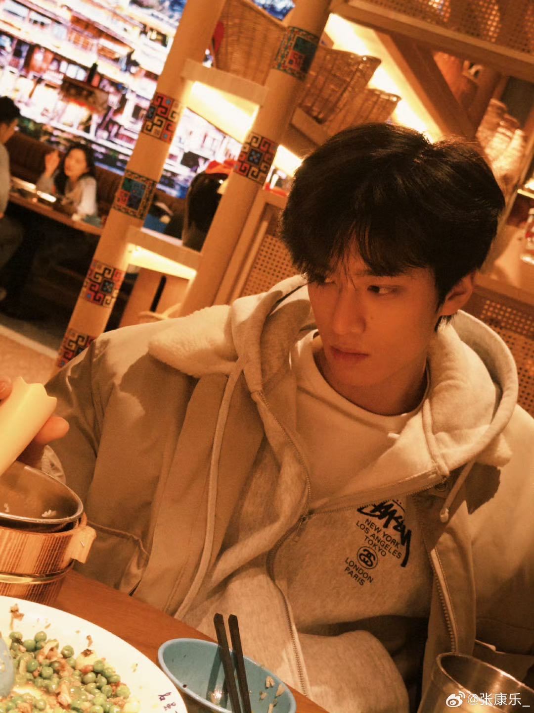 最新消息：邓州康乐街还有姑娘吗 2025年邓州康乐街真实生活场景