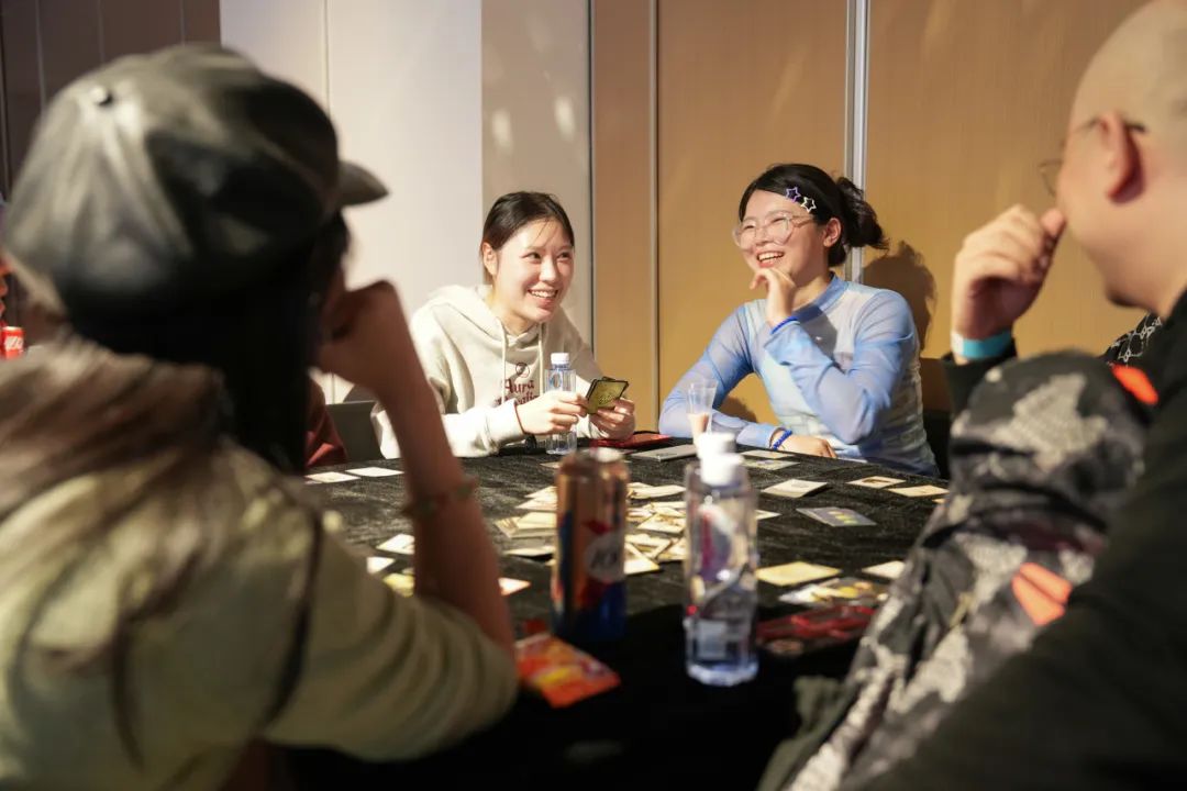 左右滑动查看更多图片