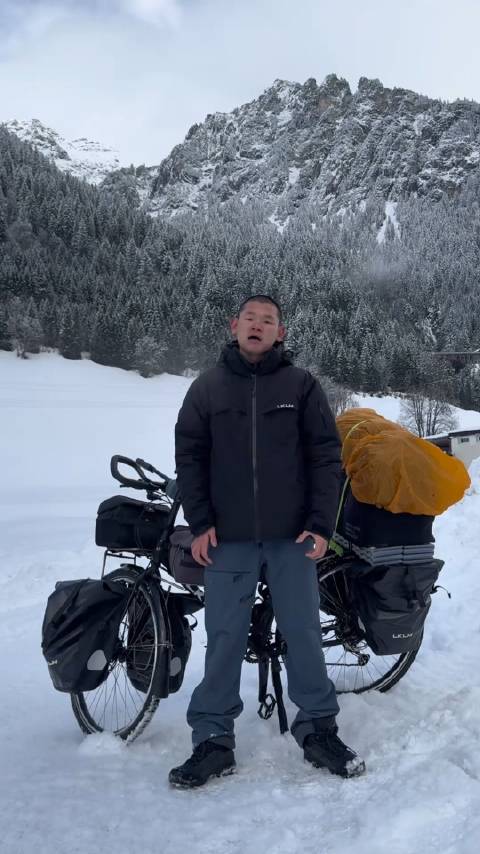 来自00后骑行主播湖远行为西藏地震捐款300万！值得点赞！|主播|地震|西藏_新浪新闻
