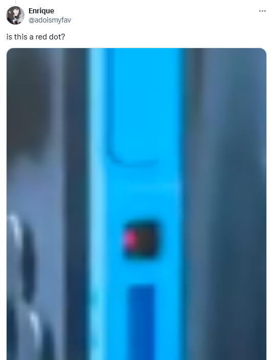 比如此前曾有人爆料Switch 2的Joy-Con侧面存在感光元件，此次GENKI带来的渲染视频也出现了这个细节