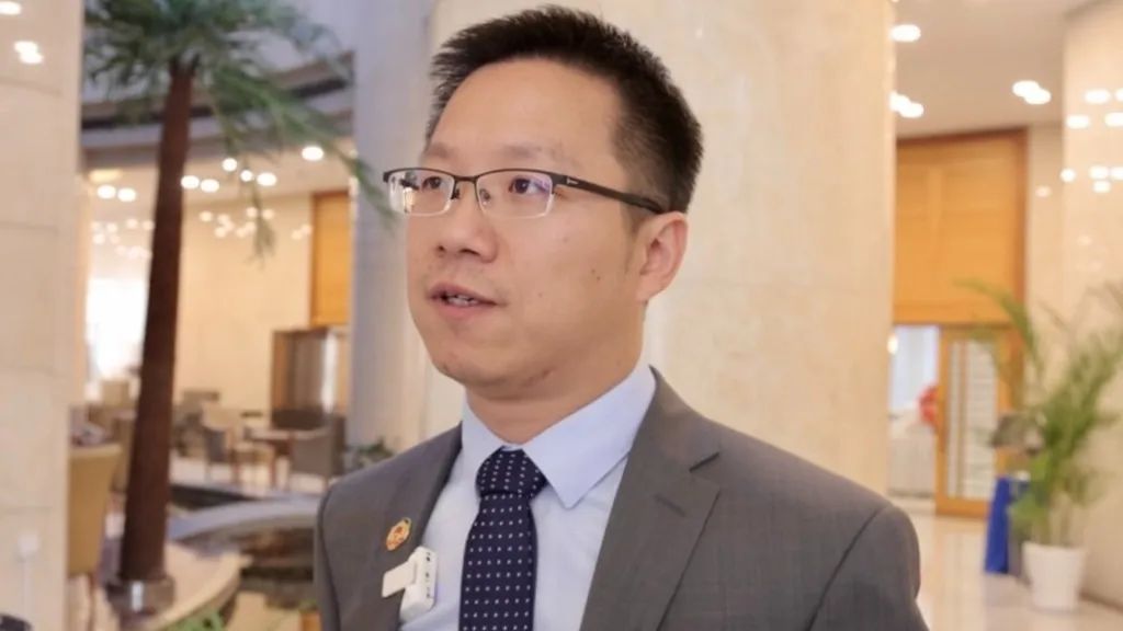 2025年1月15日，上海市政协委员、同济大学国豪书院副院长任捷接受记者采访。澎湃新闻记者 邹桥 图