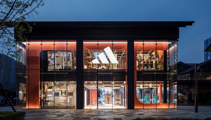 图片来源：阿迪达斯