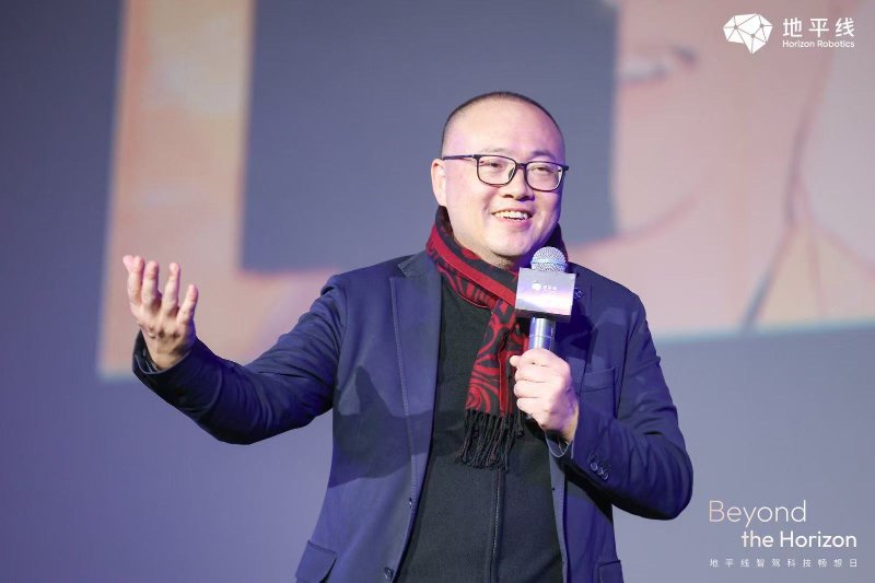 地平线余凯:做外卷型企业 智驾三年内有望实现“脱手开”|特斯拉|智能驾驶|自动驾驶|拐点|生态_新浪新闻