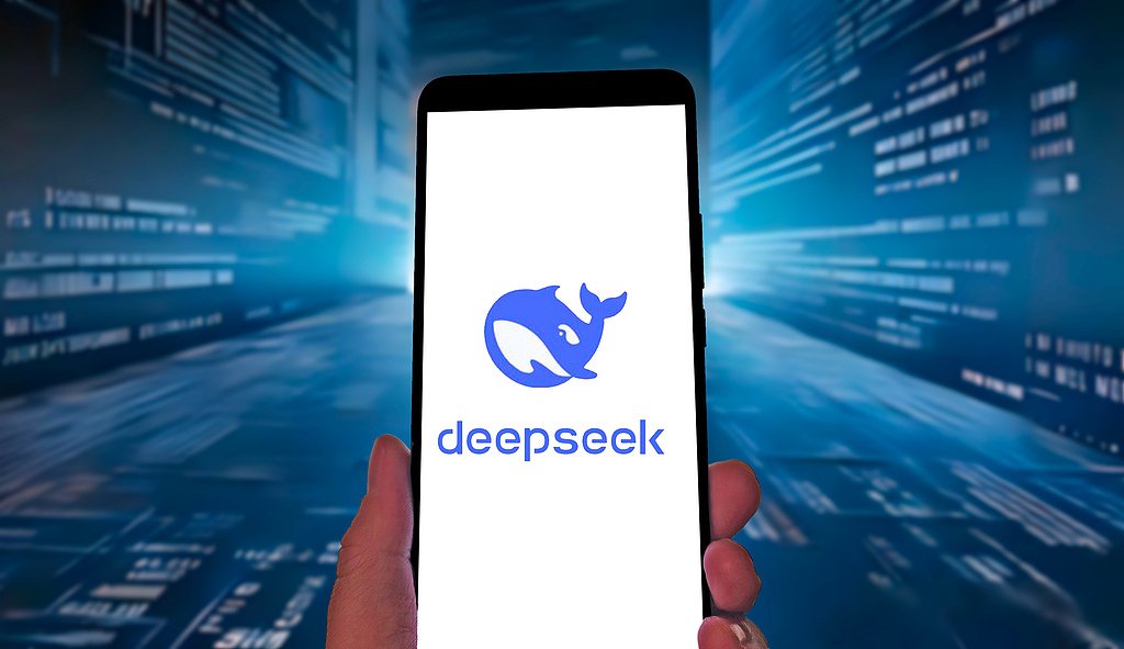 AI搜索引擎DeepSeek进入“国家队”:加速国产AI技术生态发展与普及