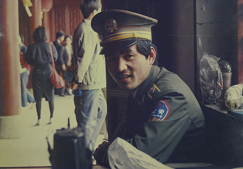 "凭良心做工作"扎根基层39年,这位民警退休前执行最后一次春节安保