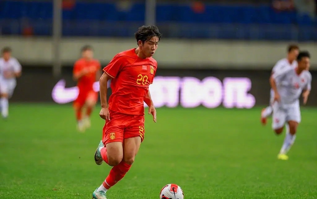 热身赛:U20国足2-2战平乌兹别克U20,王钰栋、刘诚宇破门|U20|热身赛|国足_新浪新闻