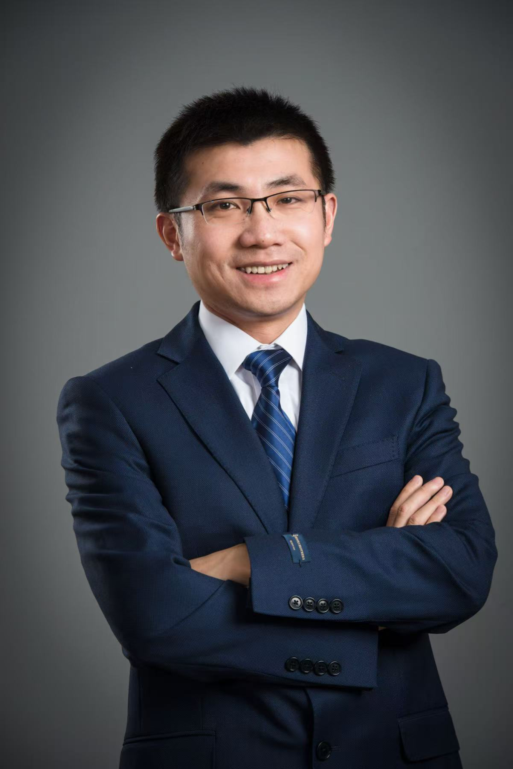 万家基金副总经理、基金经理莫海波