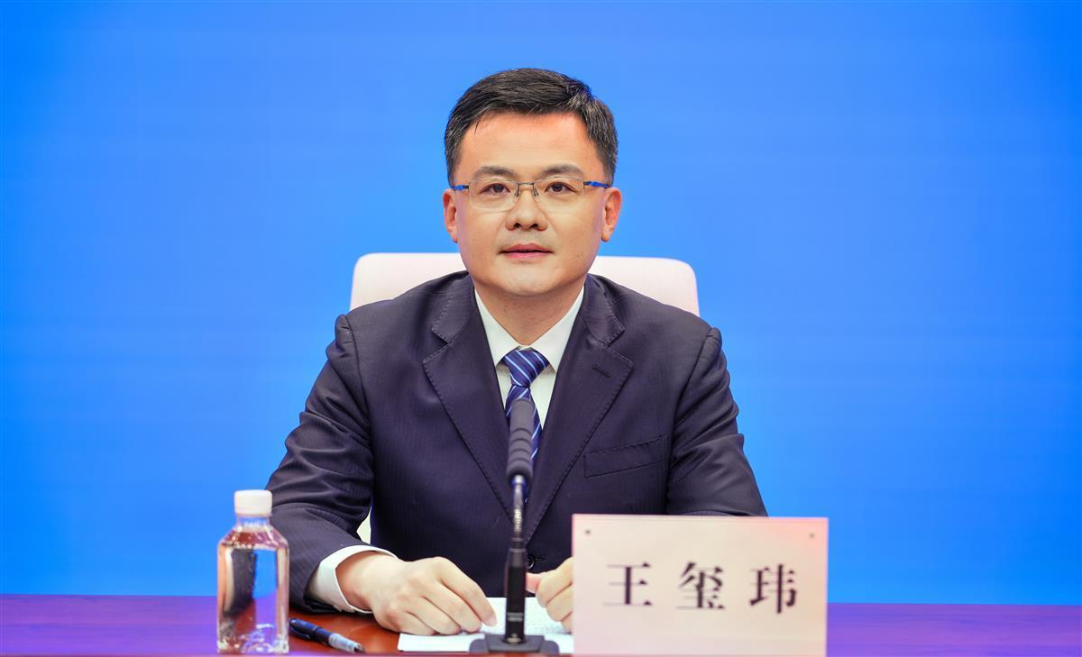 人事时间|他们都是“80后”博士市长_新浪财经_新浪网