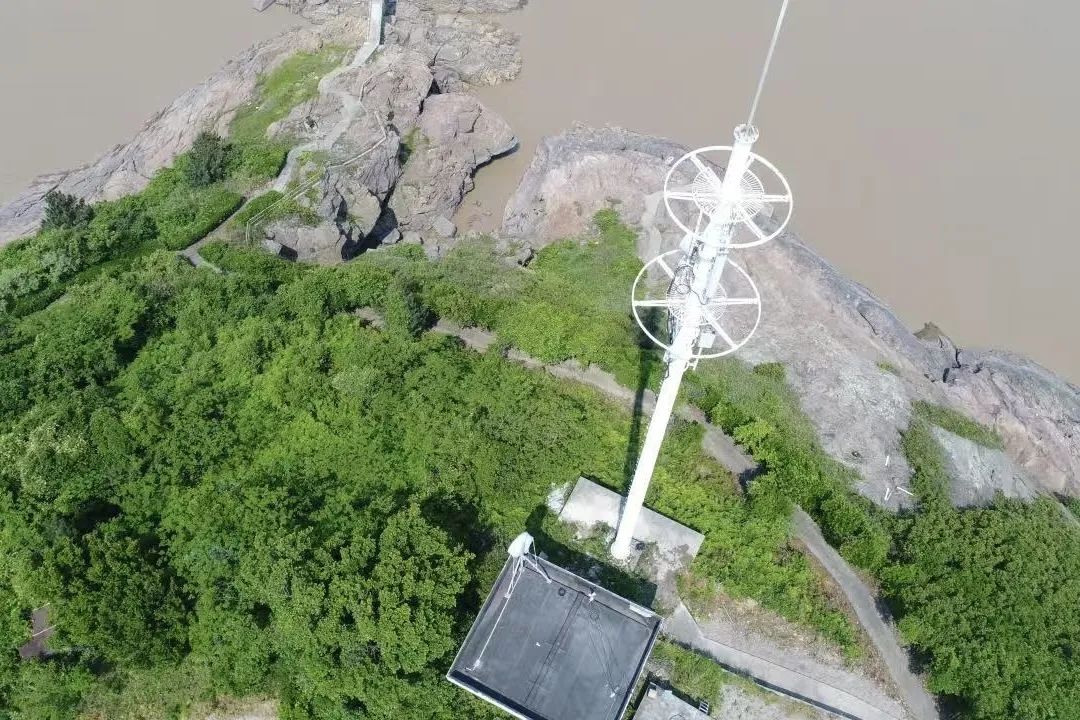 中国移动在宁波推出高精度定位技术并应用在吉利汽车的辅助驾驶上