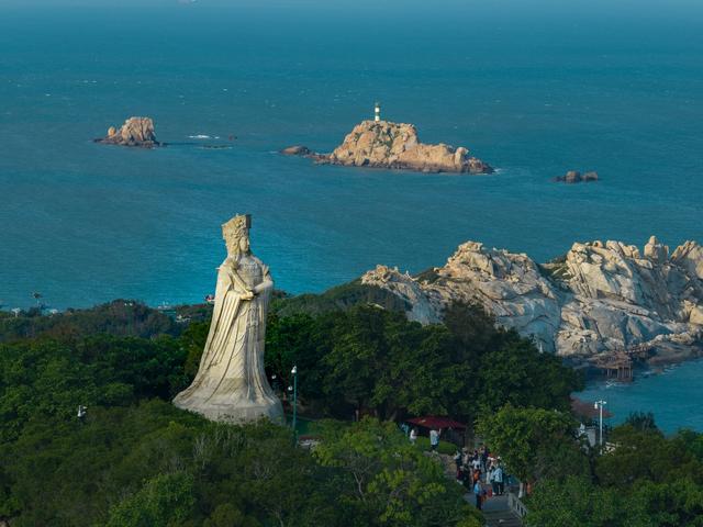 湄洲岛妈祖像.视觉中国 图