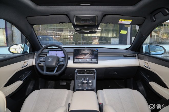 销冠+高阶智驾=全民智驾！第二代秦PLUS 智驾版怎么选？