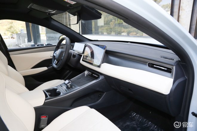 销冠+高阶智驾=全民智驾！第二代秦PLUS 智驾版怎么选？