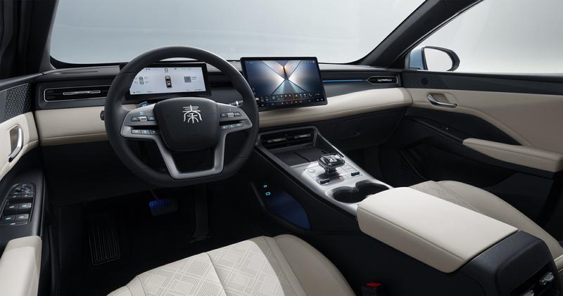 销冠+高阶智驾=全民智驾！第二代秦PLUS 智驾版怎么选？