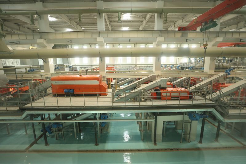 高安屯厨余垃圾处理厂预处理车间。新京报记者 王飞 摄