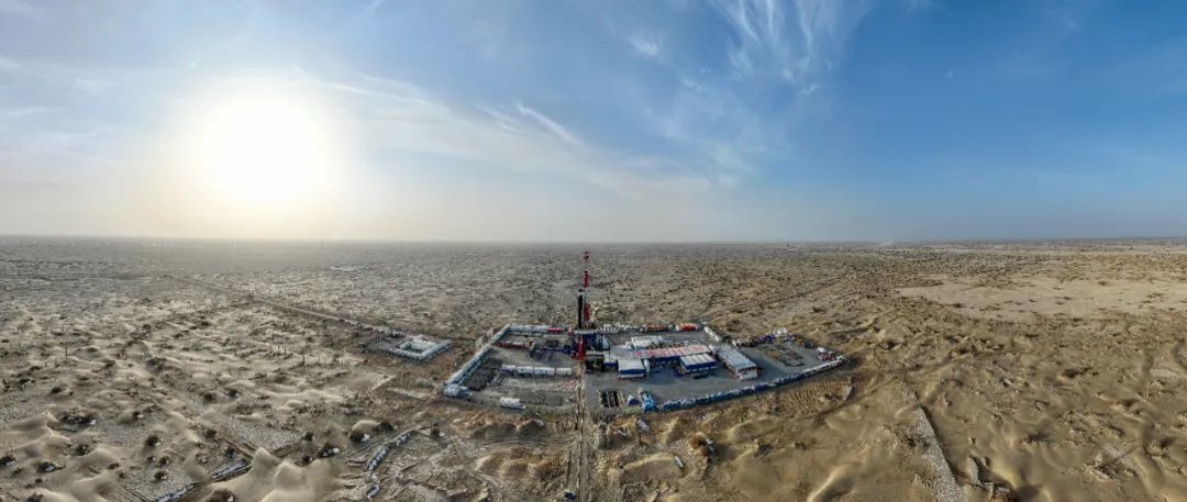 深地塔科1井在地下10910米胜利完钻。