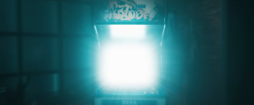 在这段预告影片里，这几款新作前出现的街机就是《Shinobi》