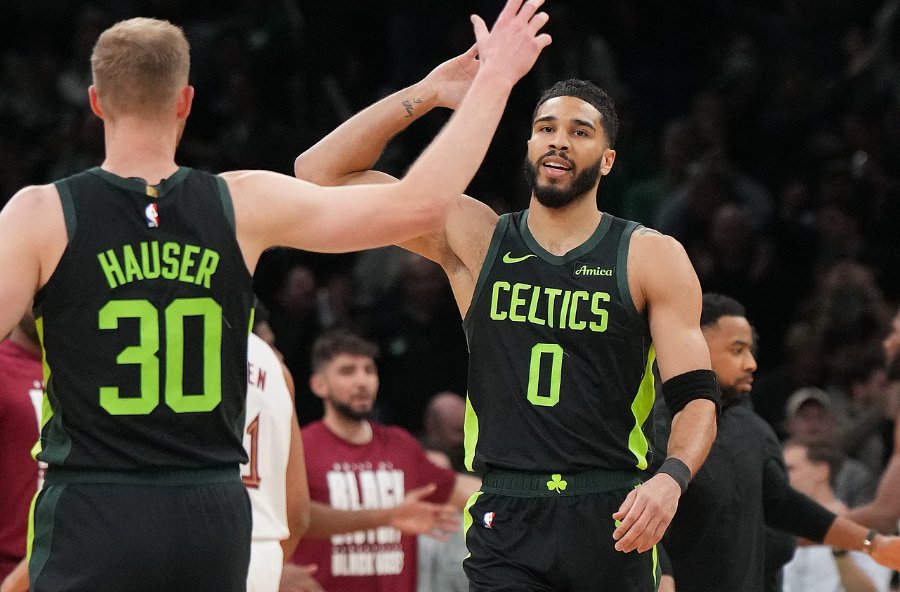 普里查德29+8率凯尔特人轻取国王 拉文17分难救主