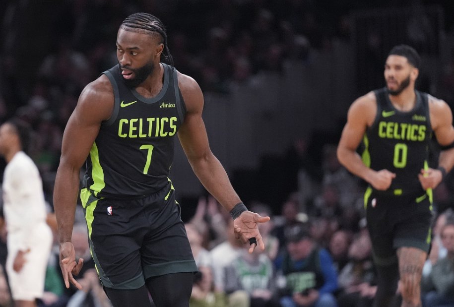 尼克斯vs老鹰在线观看高清直播免费流畅享受NBA激情对决