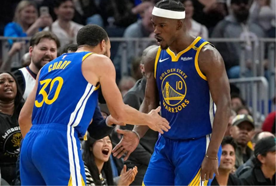 半场结束勇士VS太阳 比分59-55勇士领先