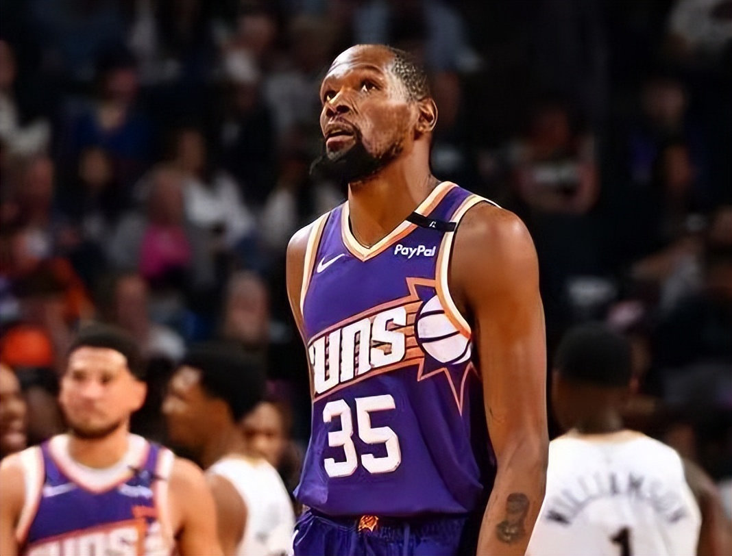 火箭VS快船 比分108-128快船获胜