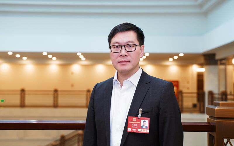 全国人大代表、58同城董事长兼CEO姚劲波。受访者供图
