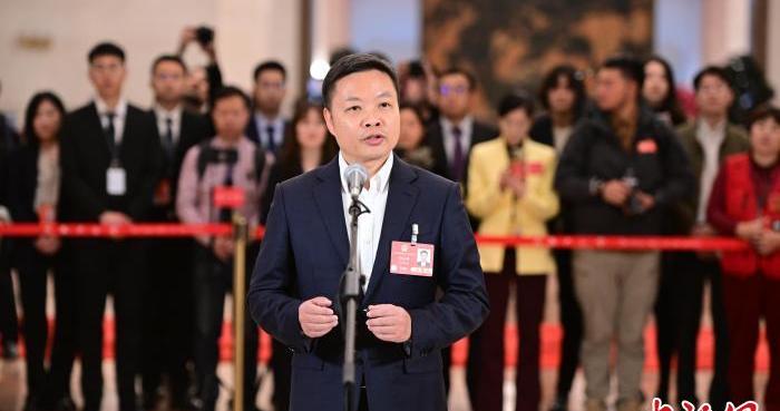 小鹏汽车何小鹏谈自动驾驶：“普通家庭用户敢用”才是成功