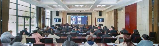 活动现场。合肥市滨投公司团委供图