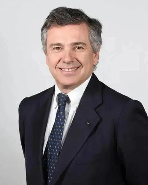 &nbsp;小萨马兰奇,1959年生人