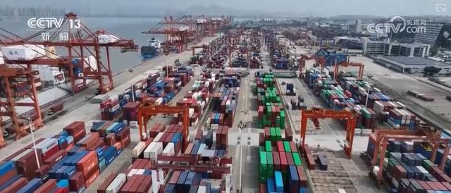 高层论坛2025｜“我们始终对中国市场抱有坚定信心”——访礼来制药董事长兼首席执行官戴文睿