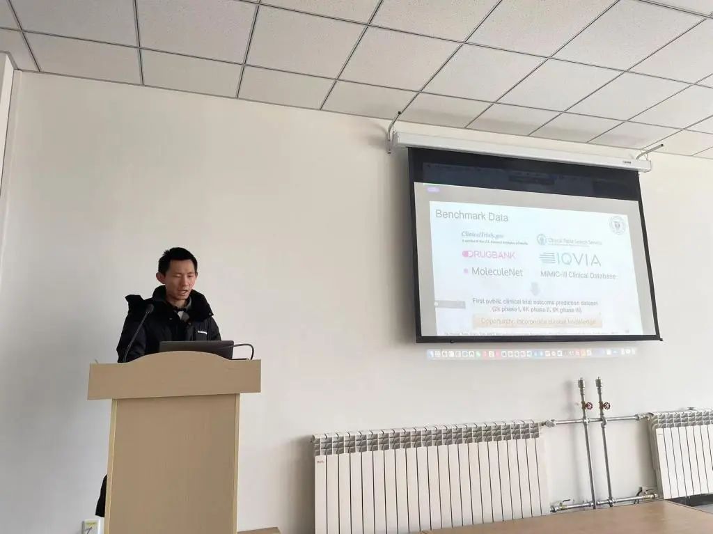 AI科学家放弃美国终身教职回国|人工智能_新浪财经_新浪网