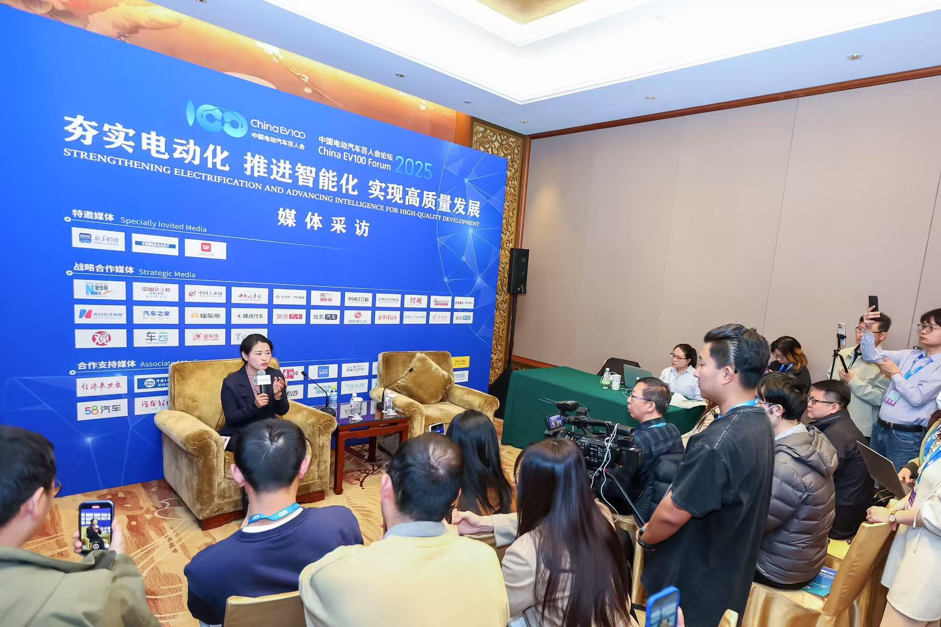 当智能驾驶成为汽车标配，背后产业链会有哪些变化？