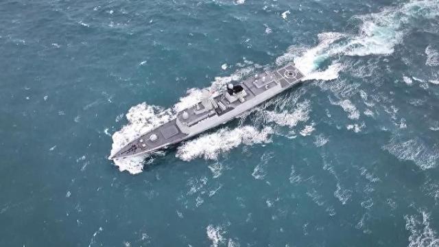 4月1日，中国人民解放军东部战区组织陆海空火等兵力位台岛周边开展联合演训。 视频截图