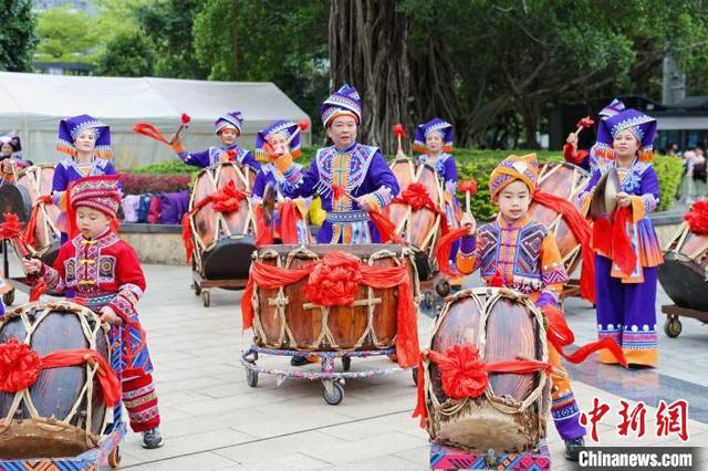 图为马山壮族会鼓。广西壮族自治区文化和旅游厅 供图