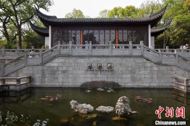 图为崇正书院一隅。中新社记者 泱波 摄