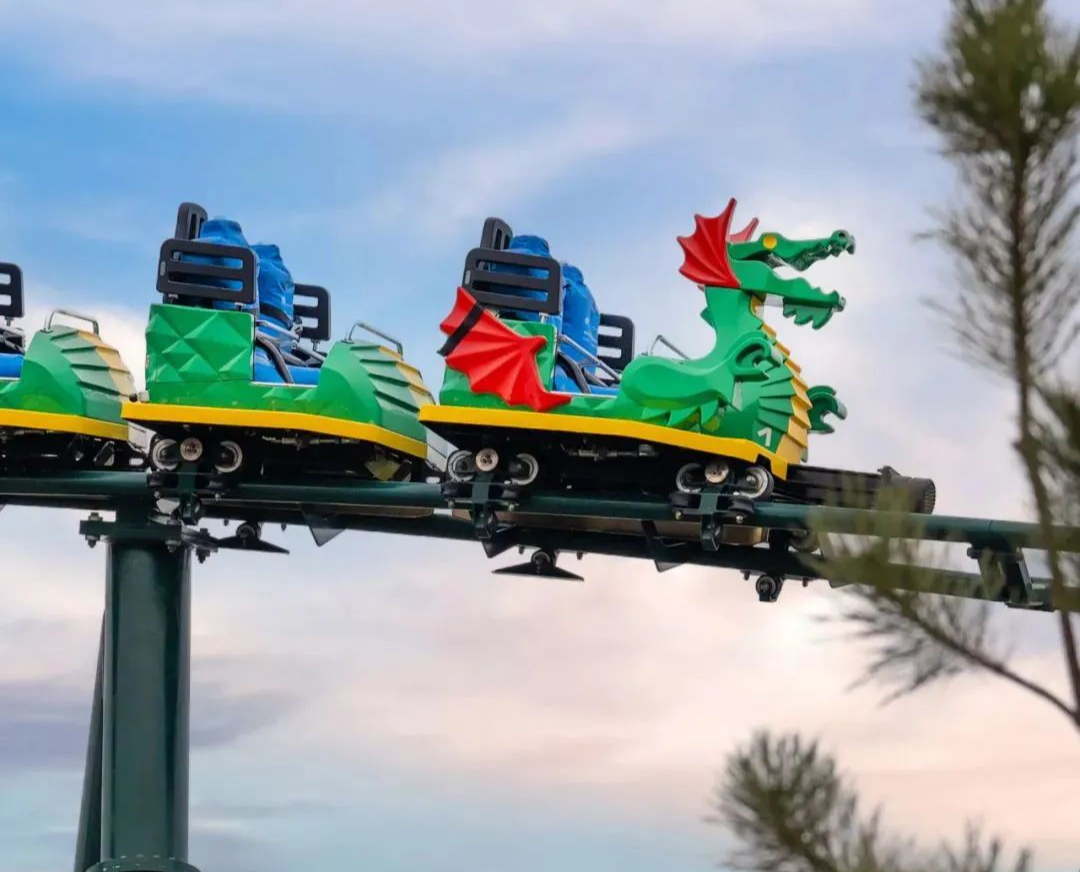 乐园经典项目飞龙过山车开启测试 图源:上海乐高乐园