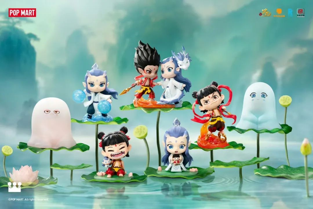 泡泡玛特与爆火的电影《哪吒2》的联名产品 图源：泡泡玛特官网