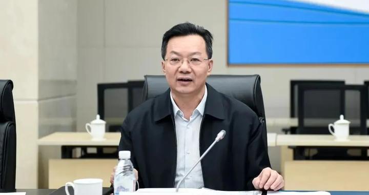 中央批准:开除李刚、陈笑波、刘满仓党籍|中央纪委|李玉刚|受贿|纪律|财物_新浪新闻