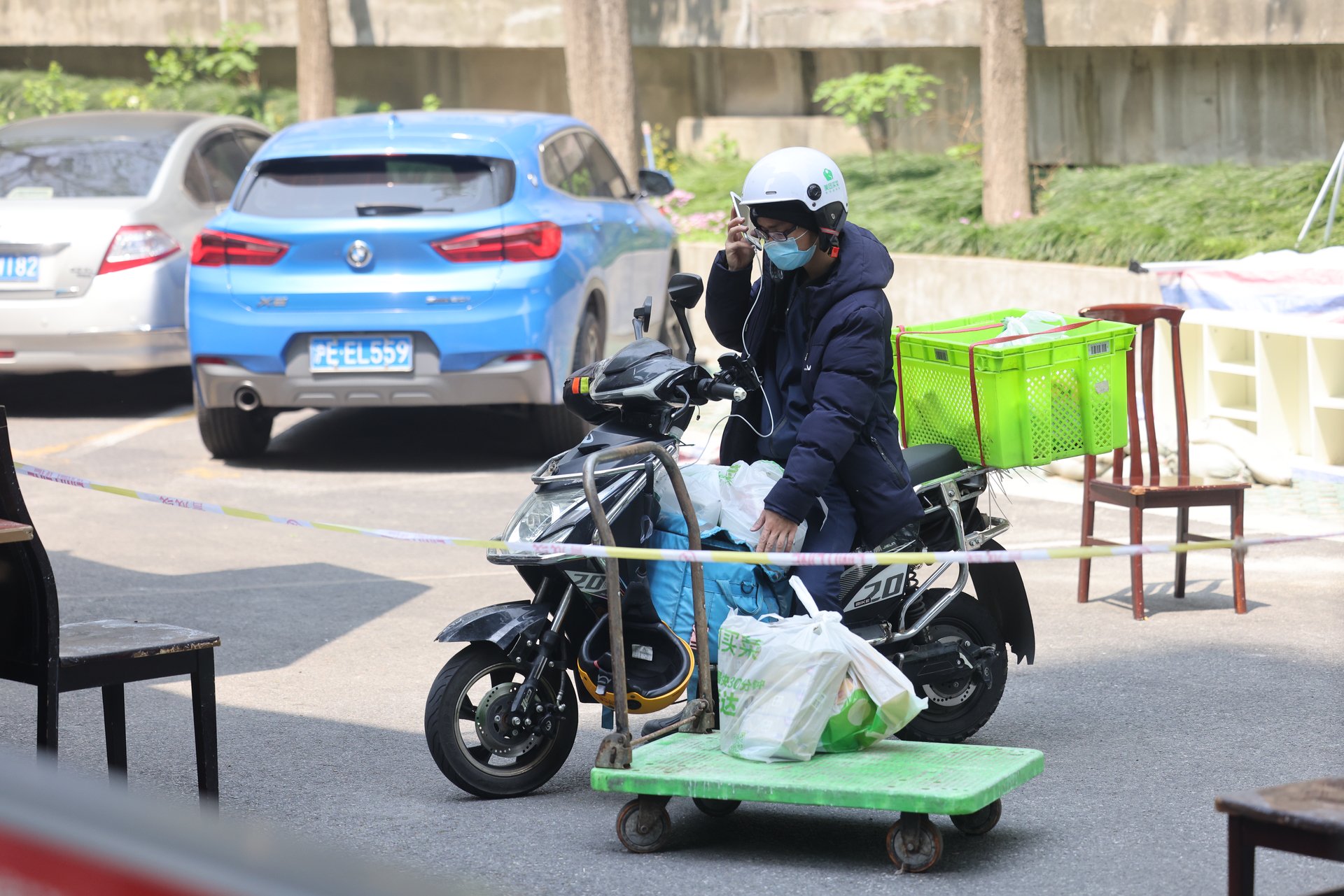 强烈的风和浓烈的冷却