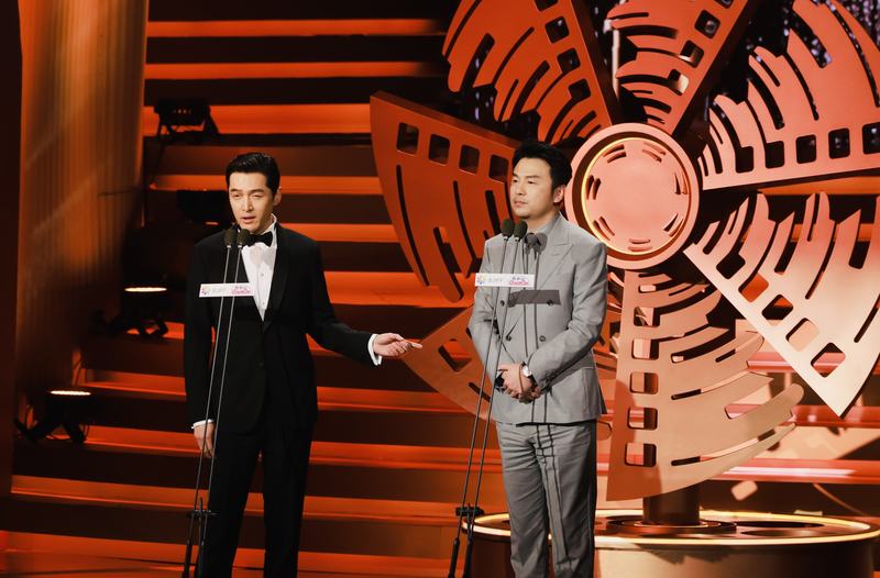 胡歌、雷佳音联袂亮相推荐本届“天坛奖”入围影片。新京报记者 郭延冰 摄