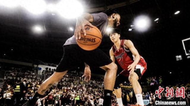 比赛现场。杨南 摄